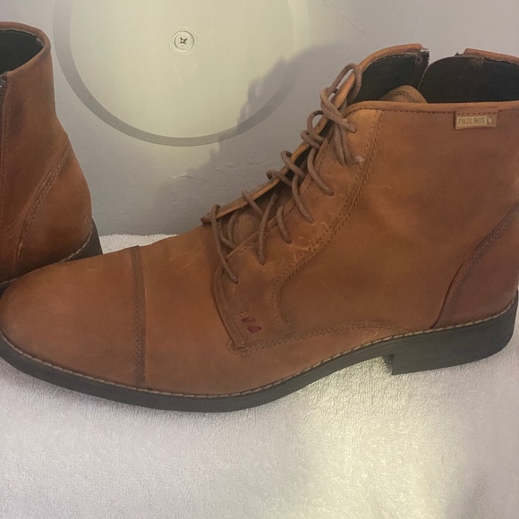 Pikolinos Mens tan boots - Picture 1 of 3